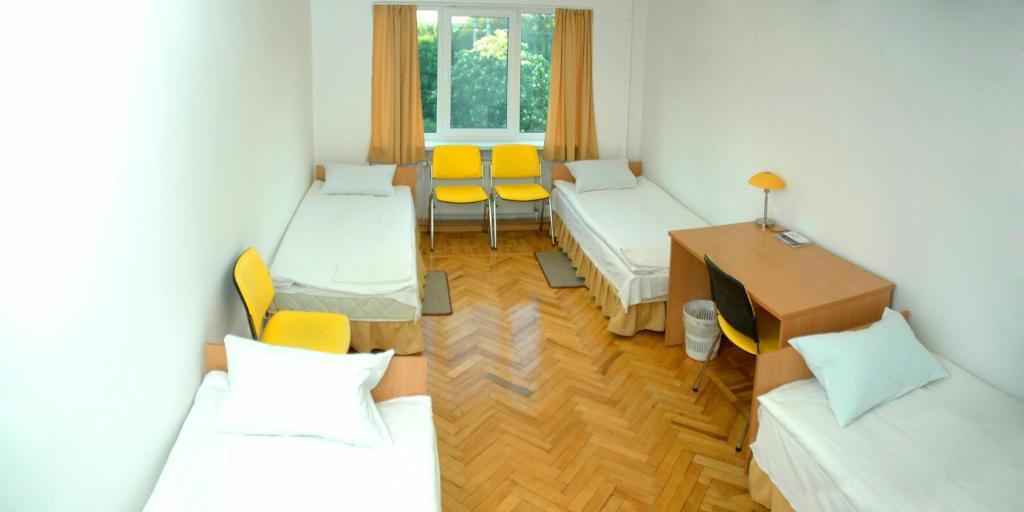 Yellow House Hostel Lviv Room photo