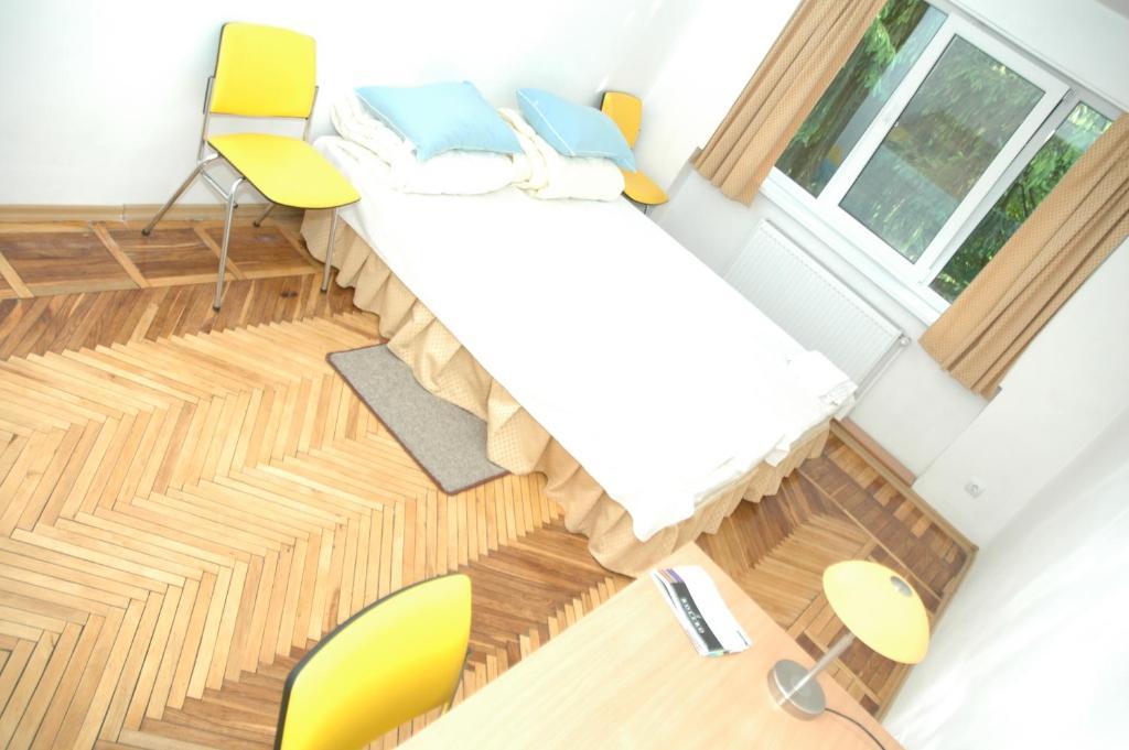 Yellow House Hostel Lviv Room photo